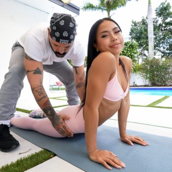 Cum4k Vivienne Vo Zeus Michaels Deep Finish 06